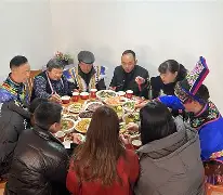 开云体育官方网站-G2血洗FLY，JackeyLove关键团战开团秒人鏖战多局半决赛，引爆全场热议