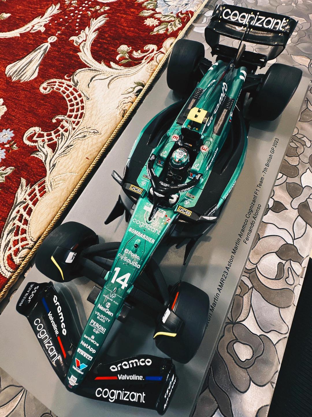 哈斯车队完胜阿斯顿马丁，阿隆索关键制胜